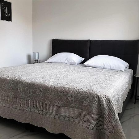Premium Apartments Adore Novalja Dış mekan fotoğraf